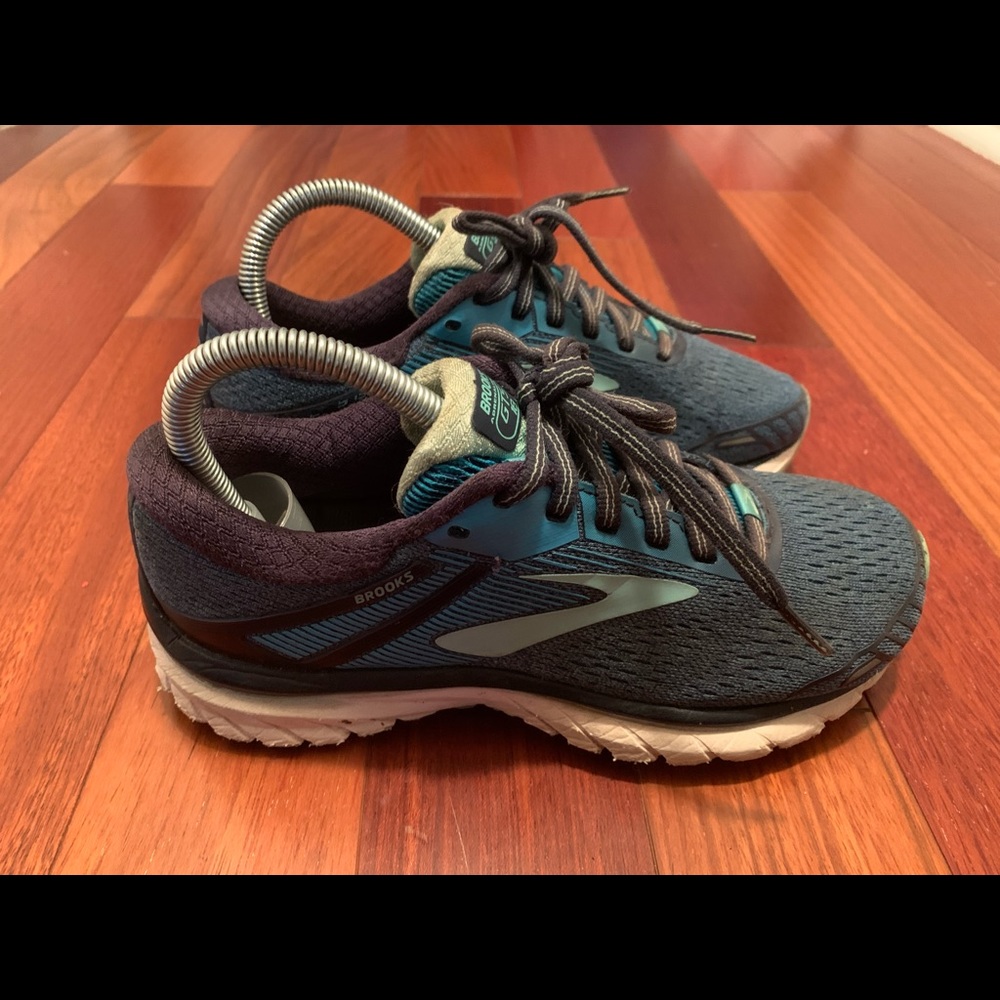 Brooks Adrenaline